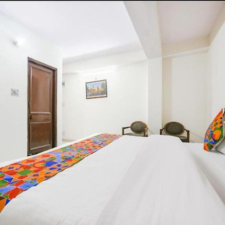 Hotel Gt International Tājganj 外观 照片