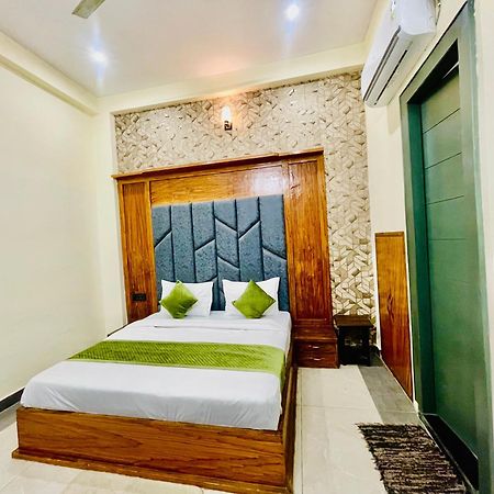 Hotel Gt International Tājganj 外观 照片