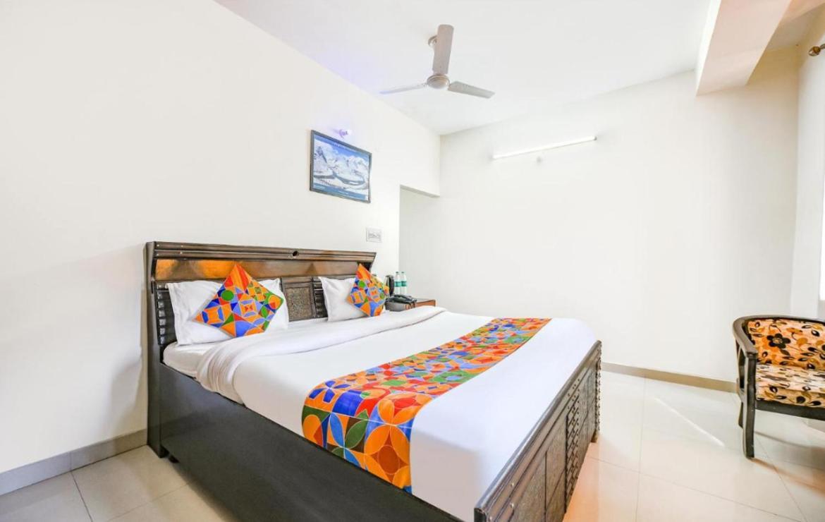 Hotel Gt International Tājganj 外观 照片