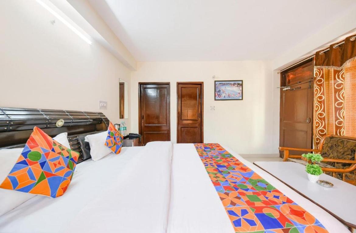 Hotel Gt International Tājganj 外观 照片