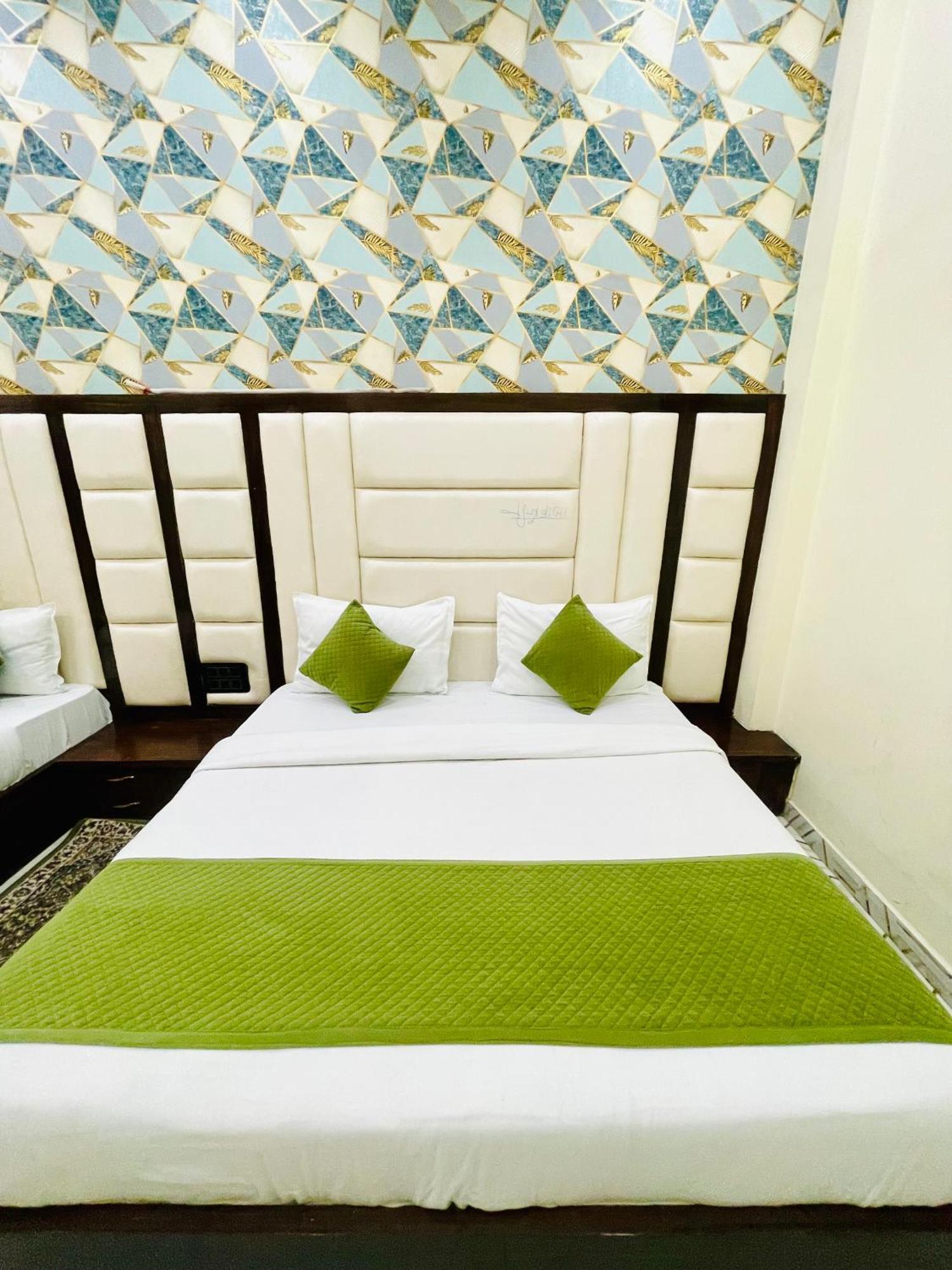 Hotel Gt International Tājganj 外观 照片
